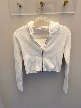Brandy Melville White Ribbed Zip-Up Hoodie